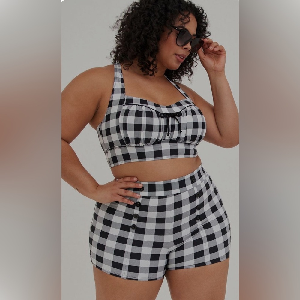 Torrid Black Gingham Ruched Retro Chic Bikini Swimsuit, Size 2 (18W-20W)
